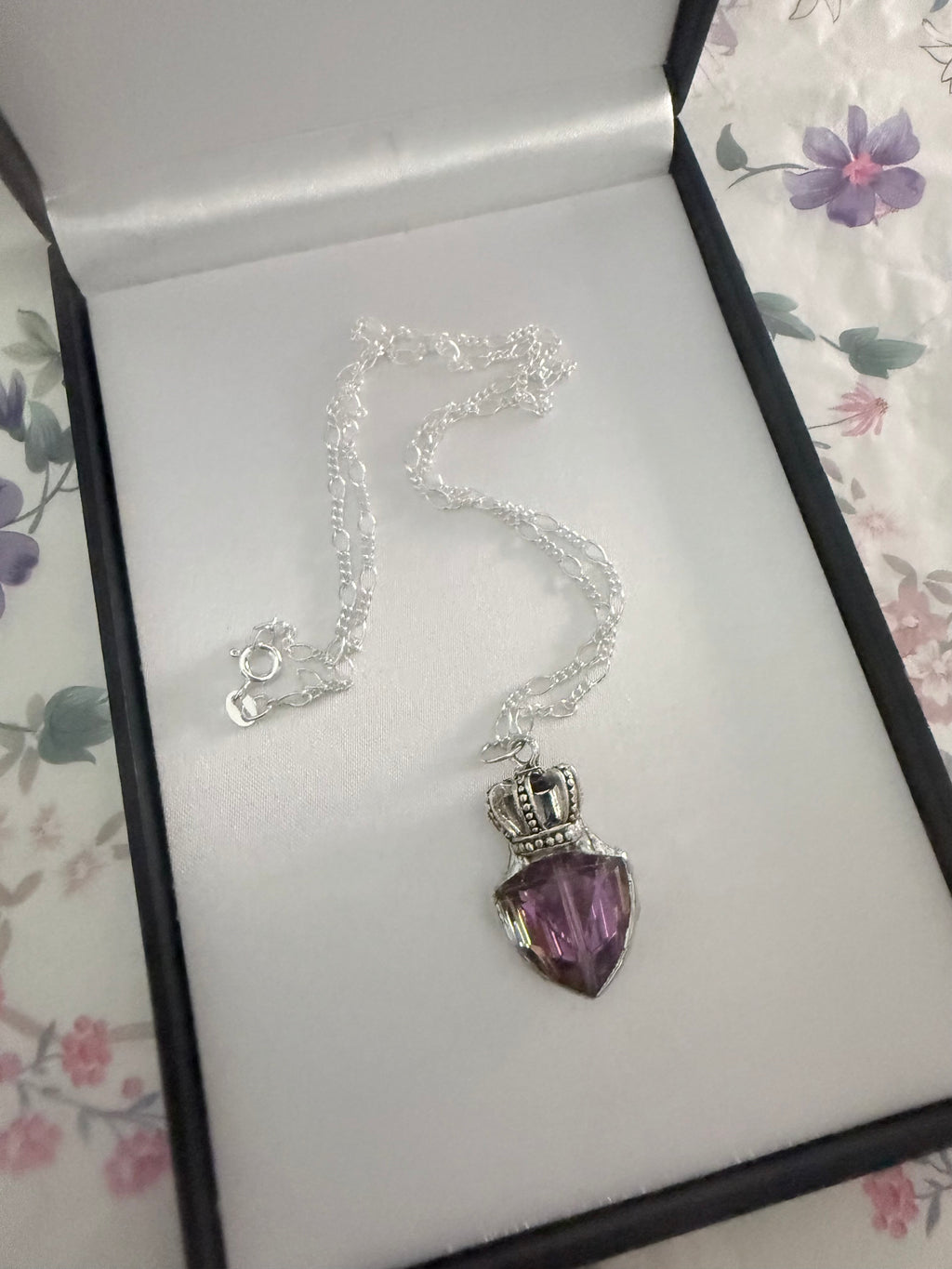 💜 New Crown Necklace 💜